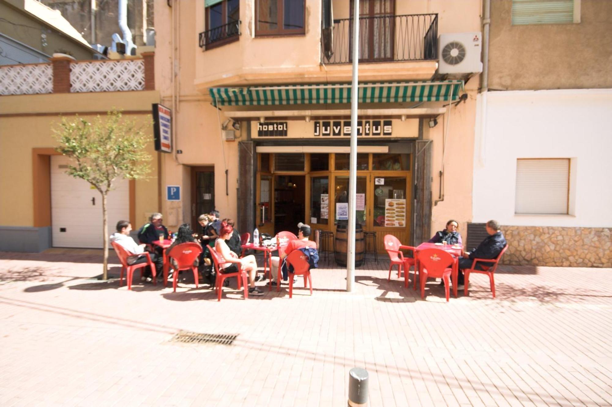 Hostal Juventus ปอร์ตเบา ภายนอก รูปภาพ