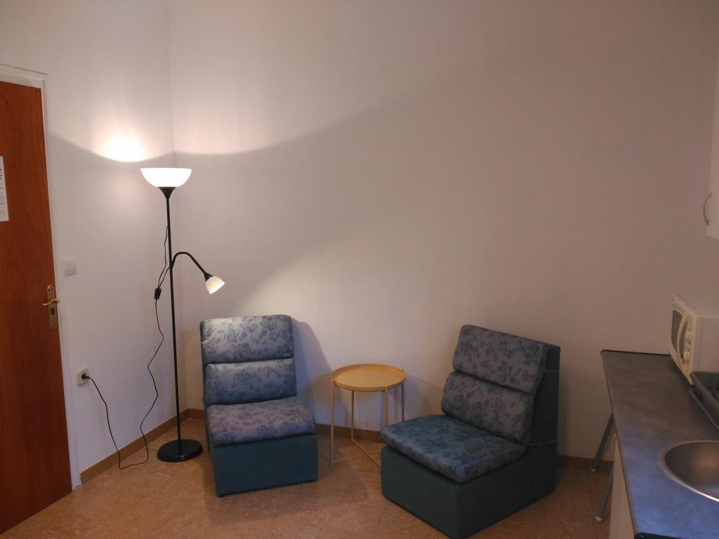 Hostal Juventus ปอร์ตเบา ภายนอก รูปภาพ