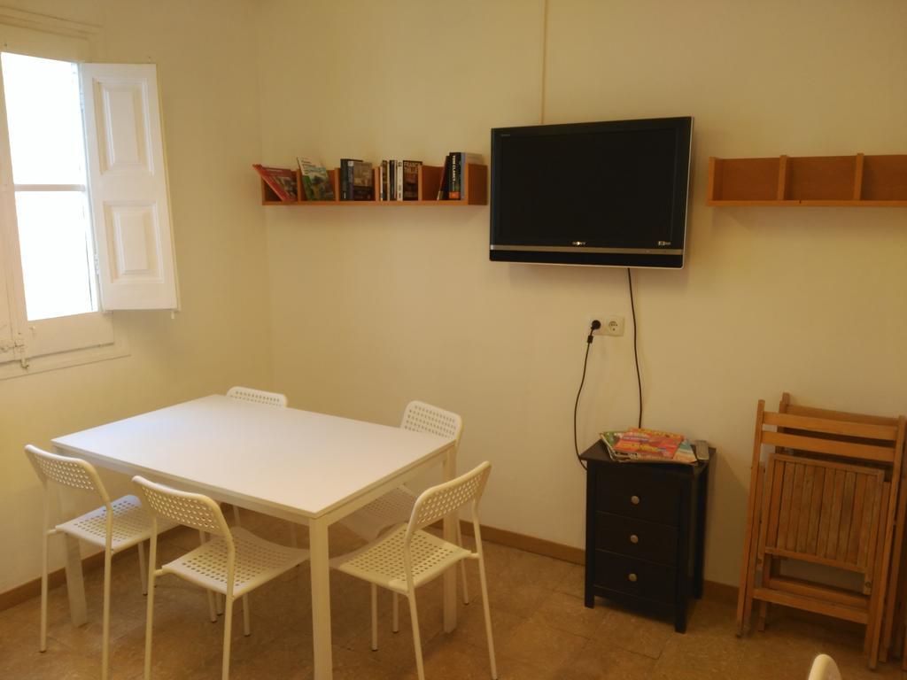 Hostal Juventus ปอร์ตเบา ภายนอก รูปภาพ