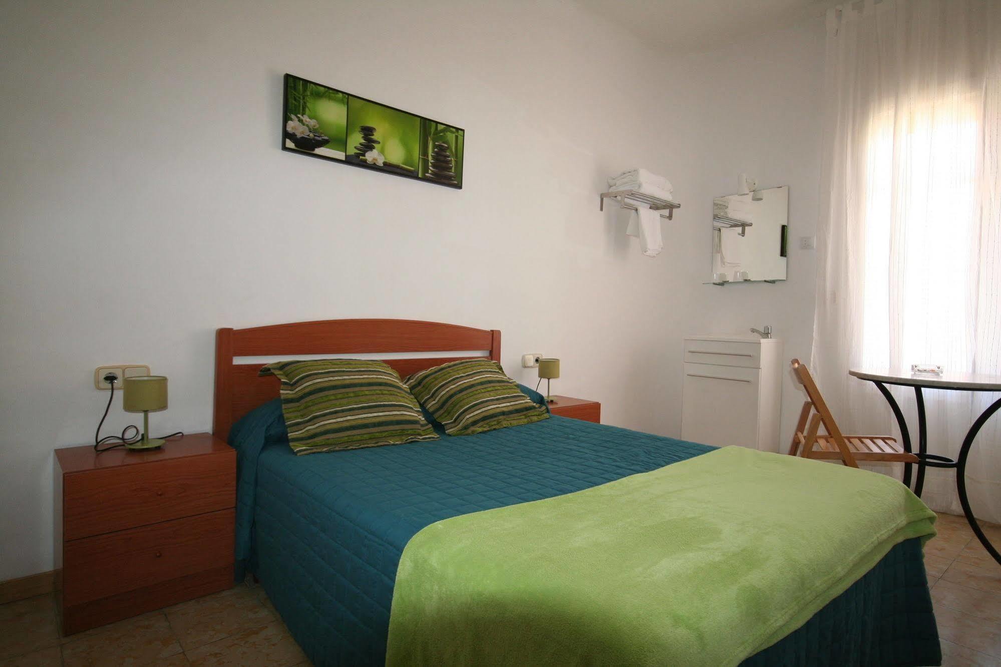 Hostal Juventus ปอร์ตเบา ภายนอก รูปภาพ